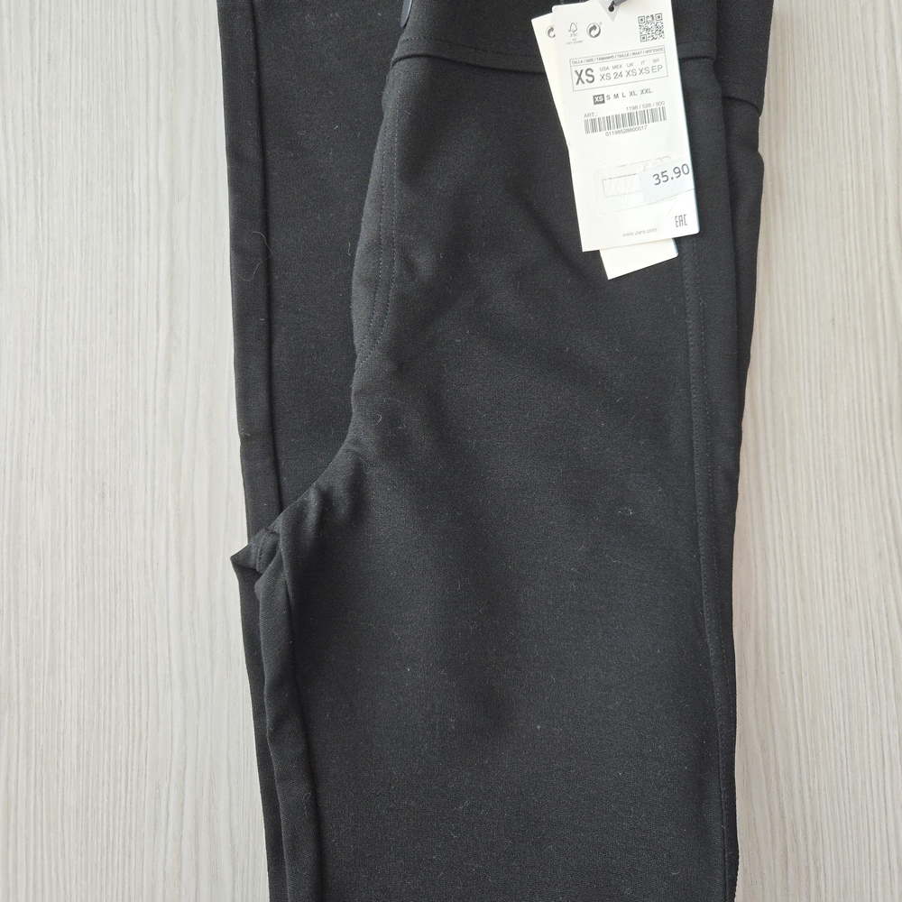 Black Leggings